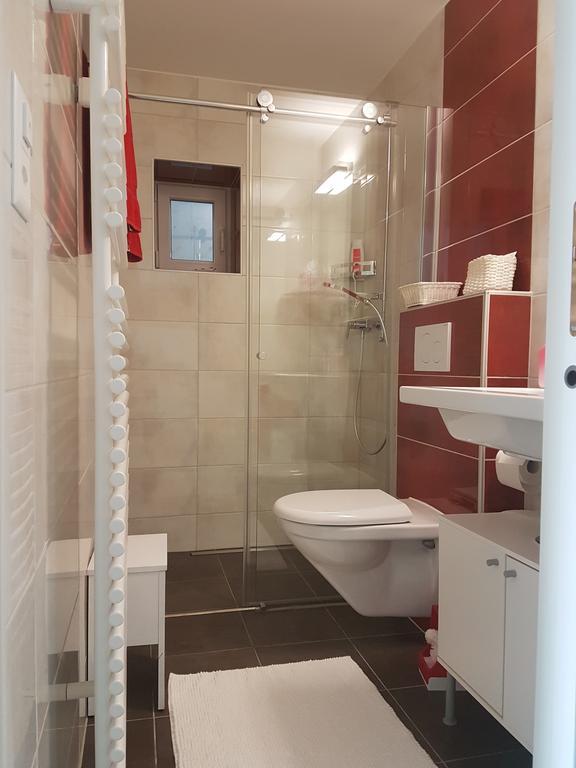 Appartement D'Hotes An Kaz La Crans-Montana Eksteriør billede
